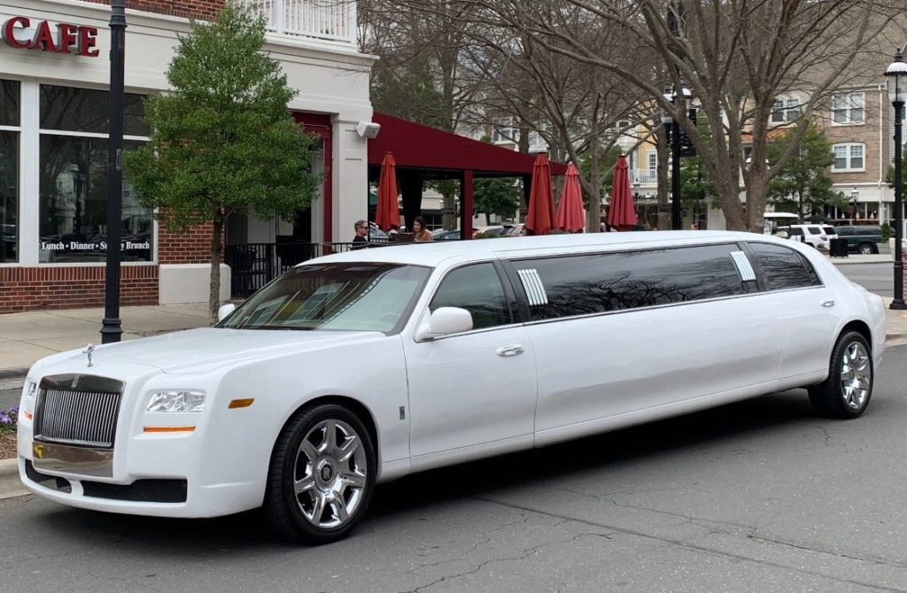 Journey in Elegance: Exploring the Opulence of Rolls Royce Limo